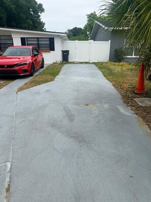 Property grounds - Cozy room new hospital &highway (Tampa)