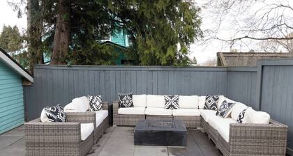 Turquoise Craftsman-Historic Kenton