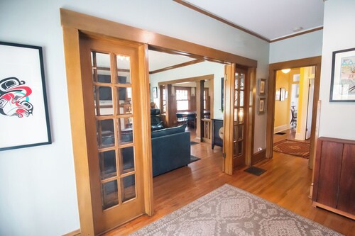 Turquoise Craftsman-Historic Kenton