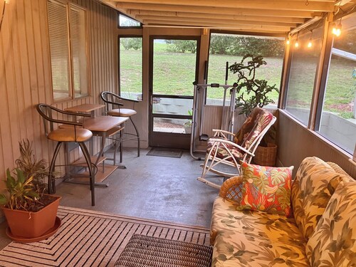 Vacation Village Resort a "Hilltop Haven" Cozy 2-bedroom cottage in Clermont