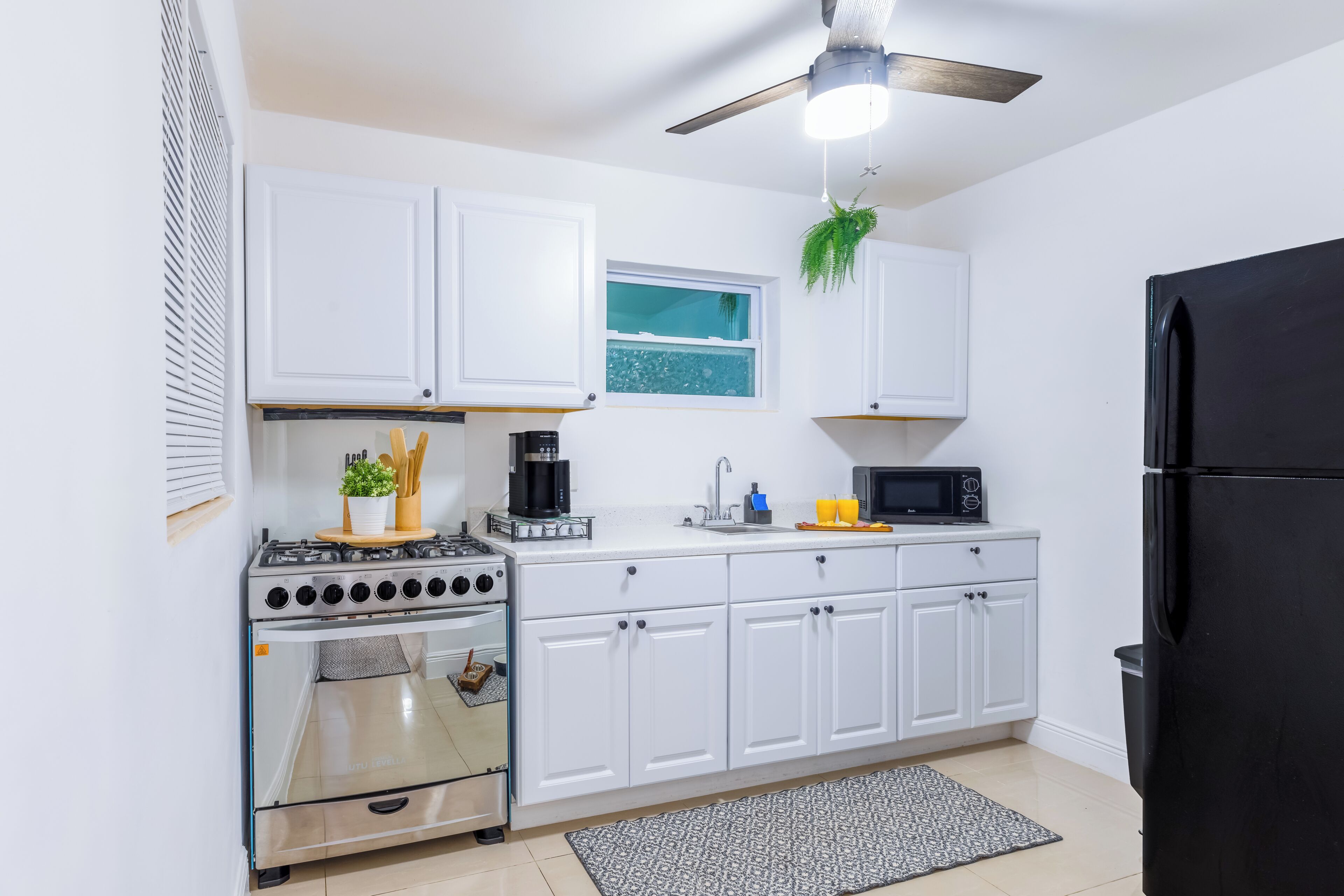 Microwave, oven, stovetop