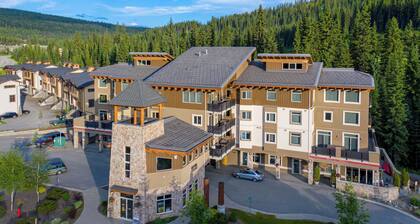 Luxury Condo @ Kookaburra Lodge in Sun Peaks, BC