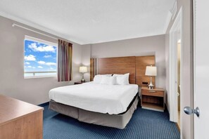 3 chambres, fer et planche à repasser, Wi-Fi, literie fournie
