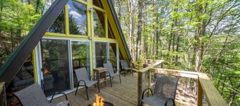 Whimsical A-Frame | Secluded Feel, Close to Town