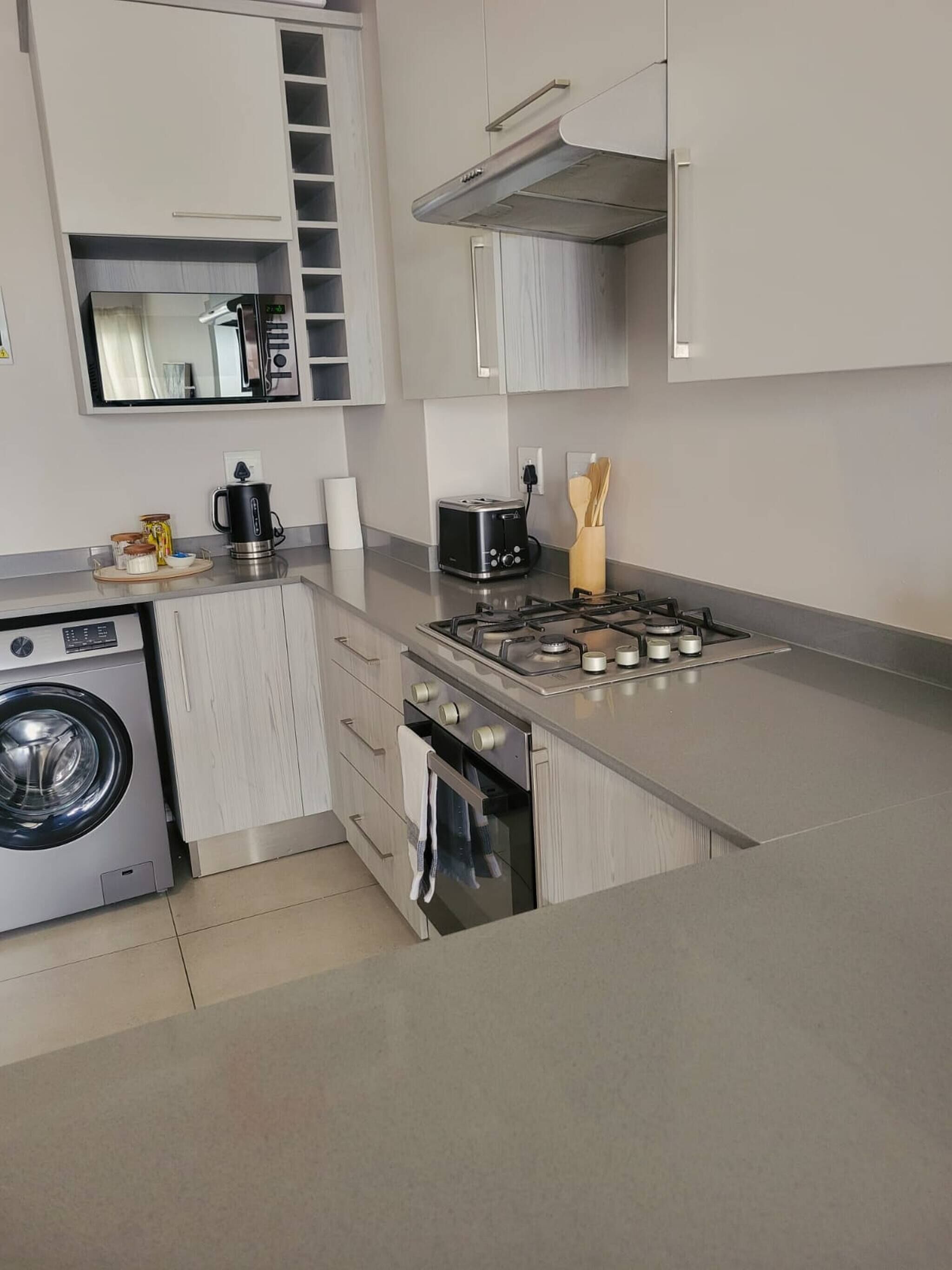 Apartment, 2 Bedrooms, Balcony | Interior