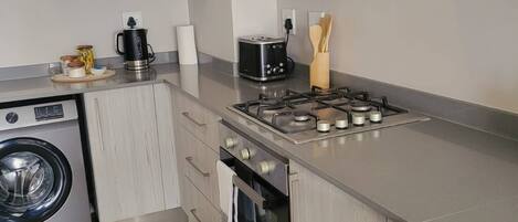 Apartment, 2 Bedrooms, Balcony | Interior