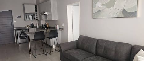 Apartment, 2 Bedrooms, Balcony | Living room