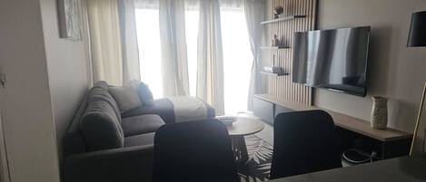 Apartment, 2 Bedrooms, Balcony | Living room
