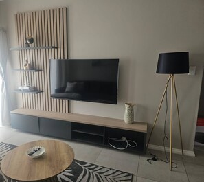 Apartamento, 2 quartos, sacada | Parte interna