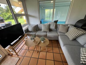 Fireplace, DVD player - Large holiday home with pool spa and sauna (Væggerløse)