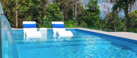 Casa, 4 quartos, piscina particular | Piscina | Piscina externa