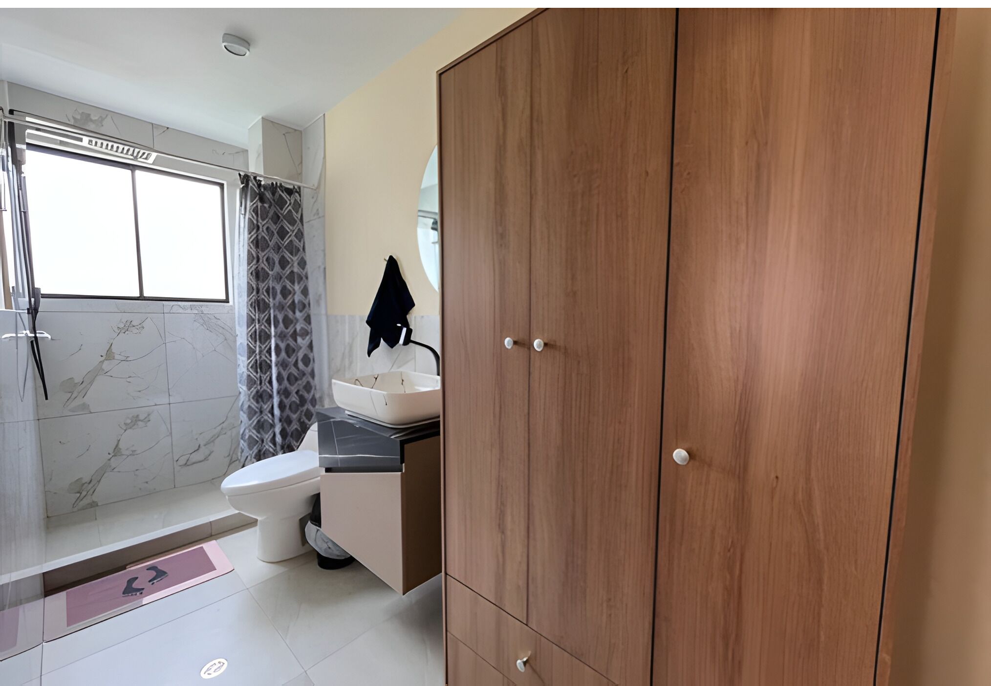 Comfort Room, Patio, Mountain View | Bathroom