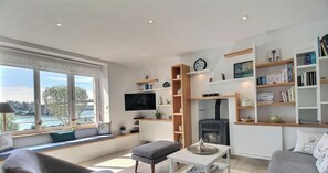 TV, books - Traou Treiz - LEZARDRIEUX (LEZARDRIEUX)