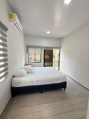 Club House, Patio, Pool View | Free WiFi - Casa Per Tutti (Teotepeque)