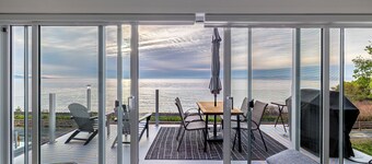 Stunning River View • Loft