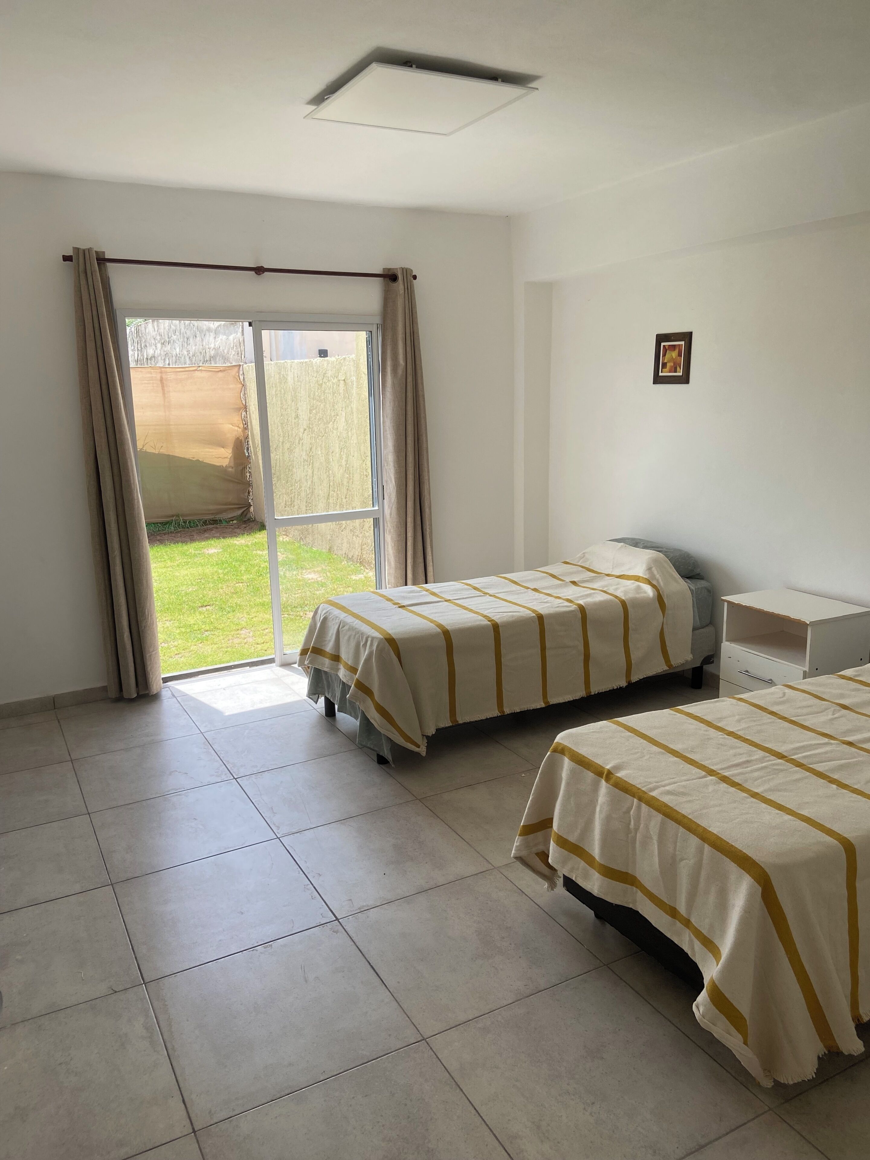 2 habitaciones, wifi y ropa de cama 