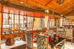 Dining - Sterling Gangtok - Orange Village (Gangtok)