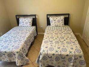4 Schlafzimmer, Bügeleisen/Bügelbrett, WLAN, Bettwäsche