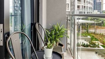 Appart'hĂŽtel, 1 chambre, patio | Balcon