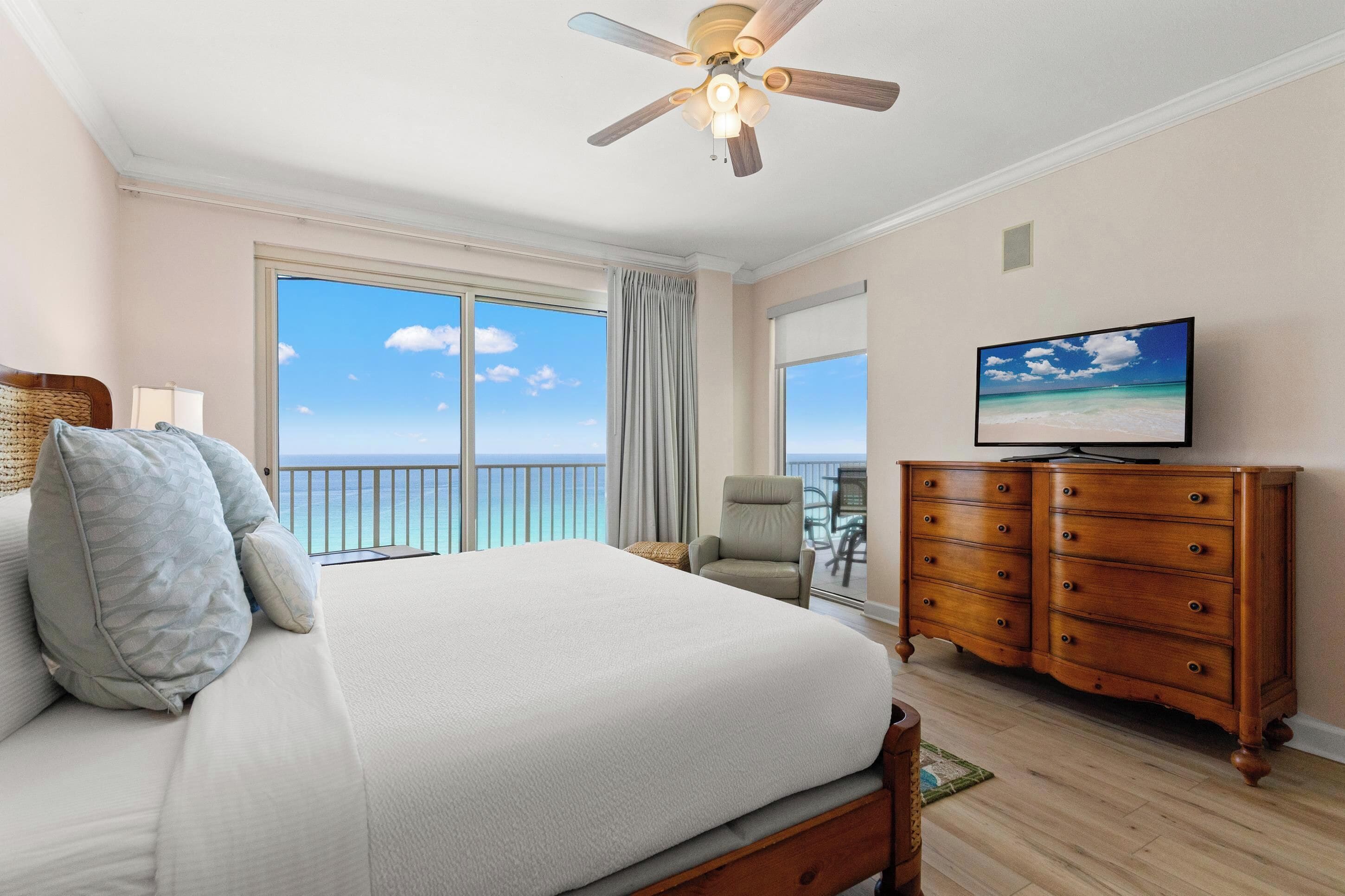Condo, 3 Bedrooms, Ocean View, Beachfront