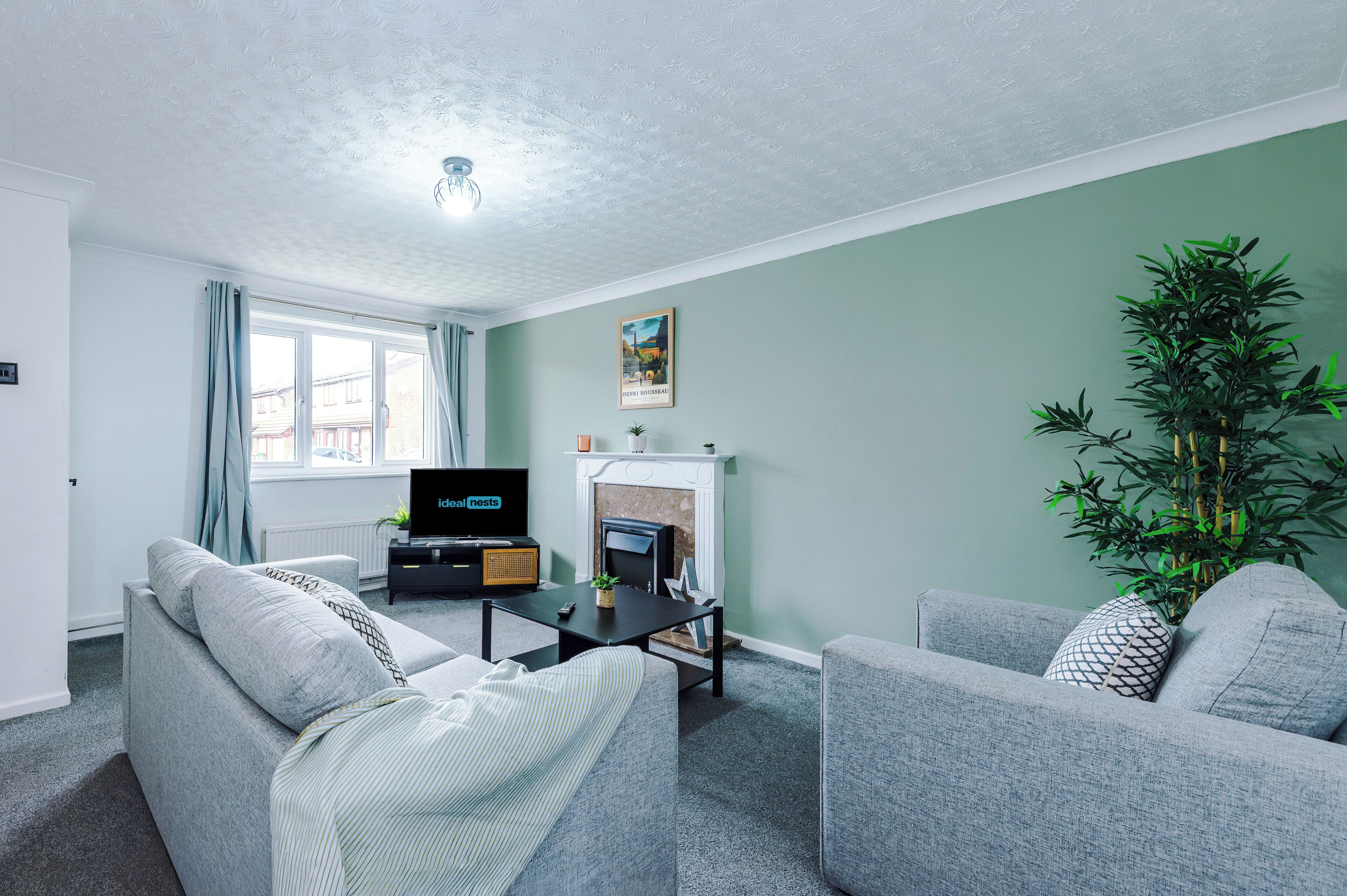 Quiet Home: Games Room,drive, Peaks & Mcr Train - Stockport