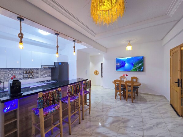 Comfort Apartment, 2 Bedrooms, Garden View | Living area - Elite Holiday Homes - Akdital & Aéroport (Fes)