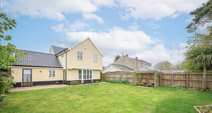 Cox Cottage, Halesworth