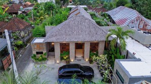 Free self-parking - Damarya Boutique Villas Ubud (Ubud)