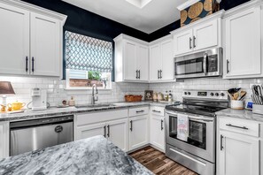 Microwave, oven, stovetop, dishwasher