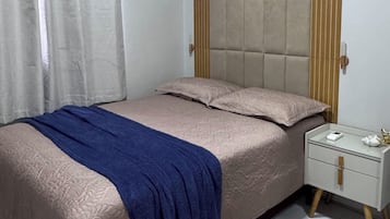 2 間睡房、熨斗/熨衫板、Wi-Fi、床單