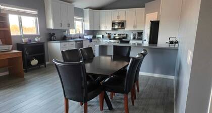 Desert Ranch house equine friendly