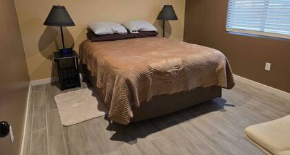 Desert Ranch house equine friendly