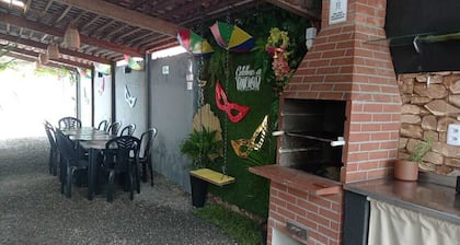 Cozy house with leisure area, comfort and tranquility in João Pessoa.
