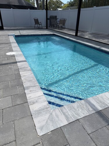 Luxury pool home clewater tarpon springs, Susen bech and Dunedin 3/2 bathrooms