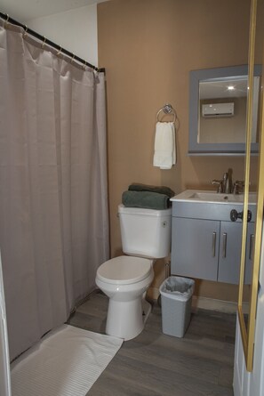 Bathroom - Unique stay steps from the beach (Rincón)