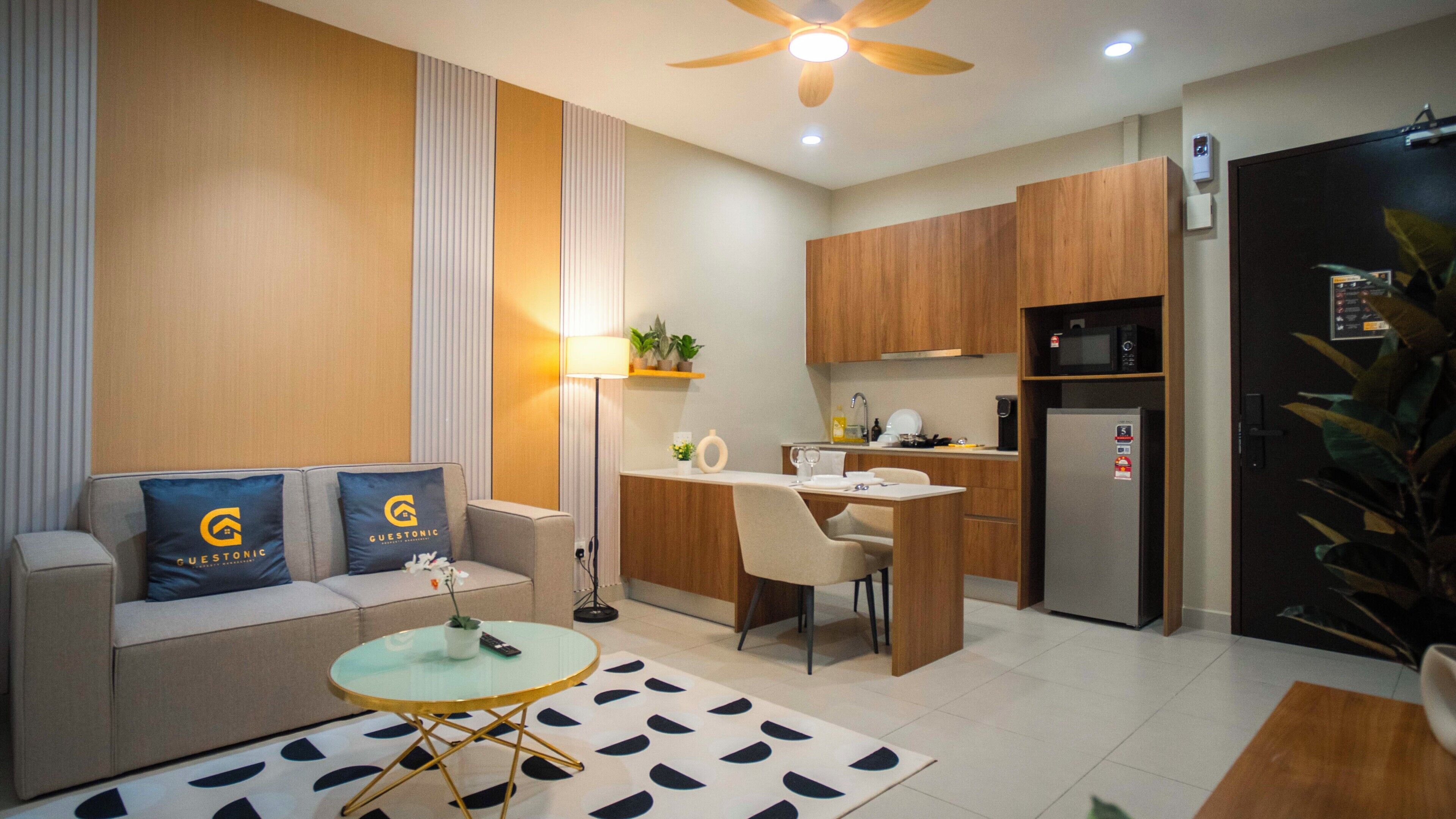 Deluxe Apartment, 1 Bedroom | Living area | 32-inch LCD TV with digital channels