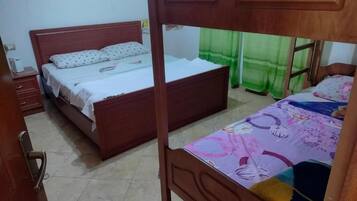 Economy Shared Dormitory, Courtyard View | Iron/ironing board, free WiFi