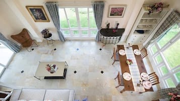 House, 3 Bedrooms, Private Pool | Dining