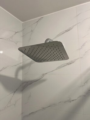 Shower, hair dryer, towels, soap - Apartment in Santiago de Surco with pool and gym (Santiago de Surco)