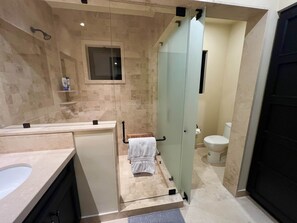 Hair dryer, towels - 3-Bedroom Villa - Quivira Los Cabos (Cabo San Lucas)
