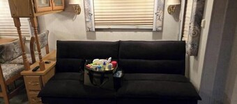 Private RV Rental in the Permian Basin - WiFi, Full Kitchen, En-Suite
