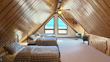 5 slaapkamers, een strijkplank/strijkijzer, gratis wifi, beddengoed