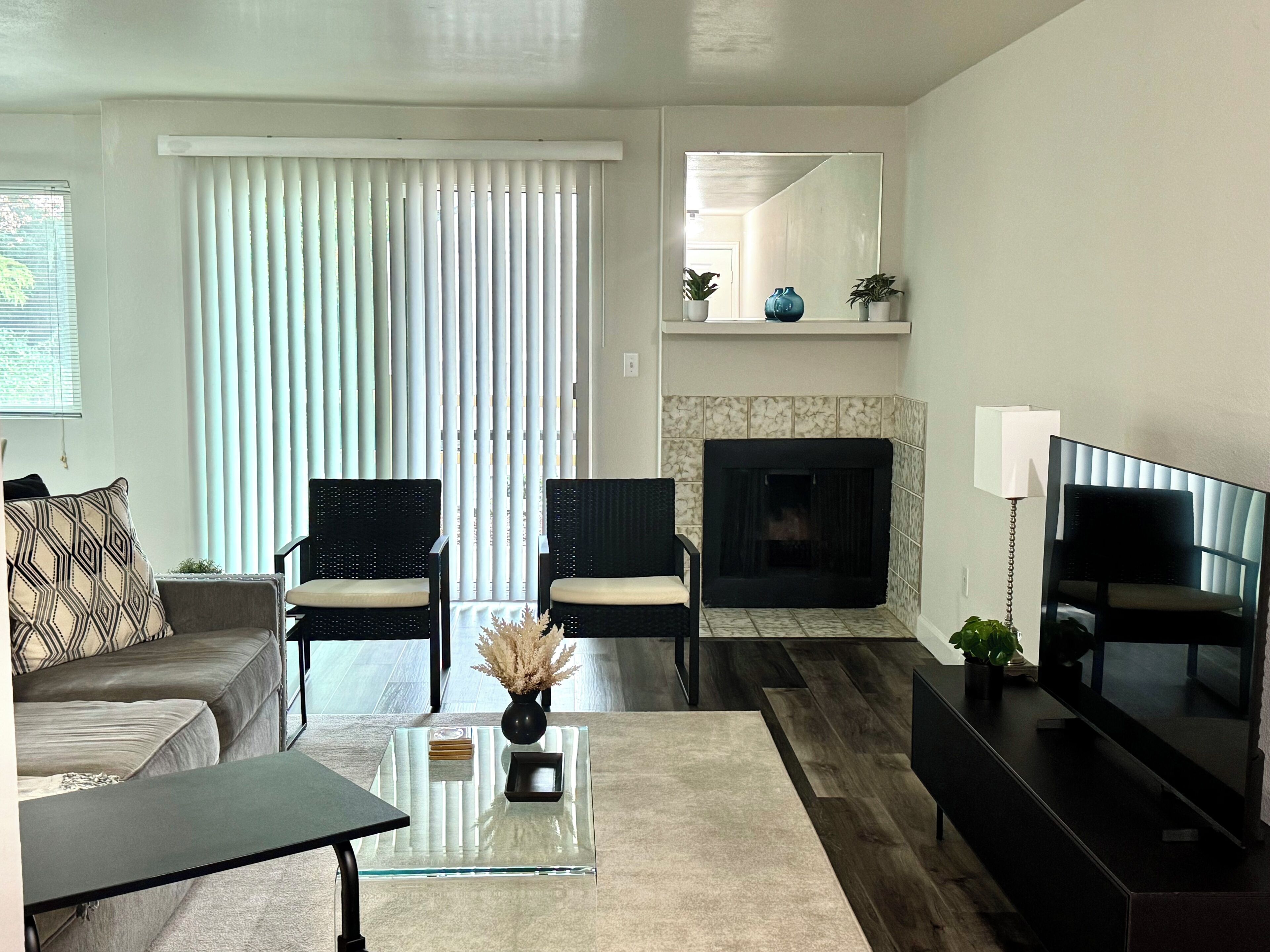 Tucked On The Hill_2 Bed Exec. Stay - Tukwila, WA