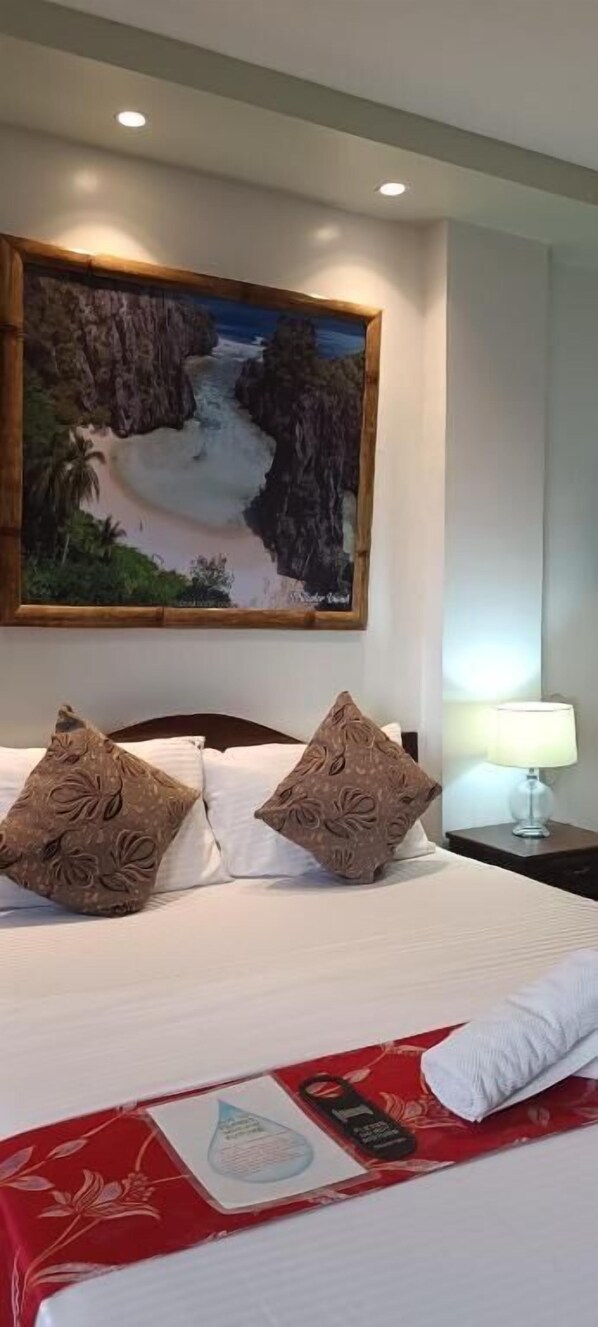 Deluxe Double Room, Balcony, Mountain View | In-room safe, desk, blackout drapes, soundproofing - Layanglayang Home (El Nido)