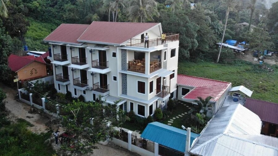 Layanglayang Home