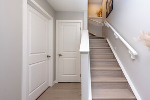 Interior - Modern 2BR Suite | Private Entry, Parking, Near Trails & Transit (Calgary)