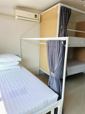 Room - Behome and hostel (Mueang Chiang Mai)