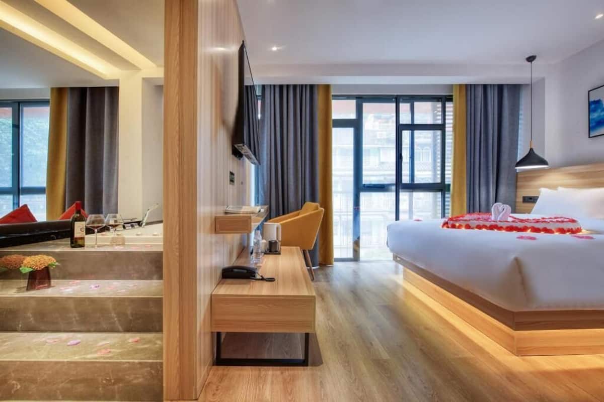ห้องซูพีเรียสวีท, วิวภูเขา | ผ้าม่านกันแสง, ห้องเก็บเสียง, Wi-Fi ฟรี