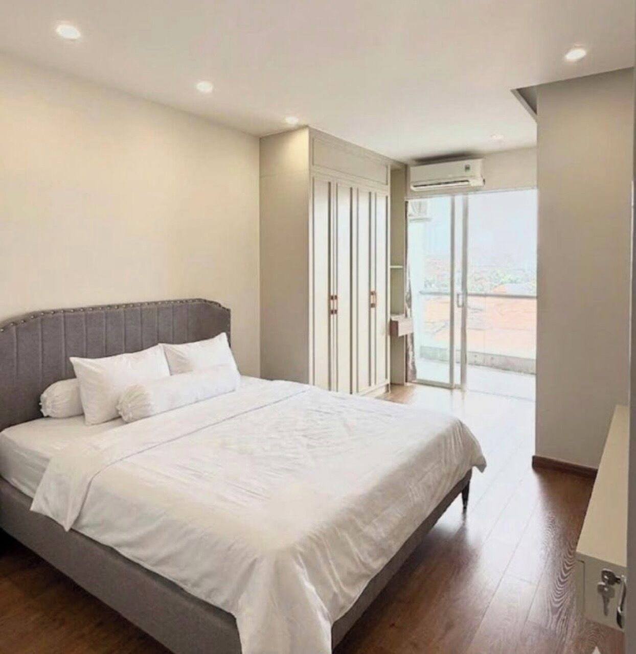 3 室のベッドルーム、インターネット