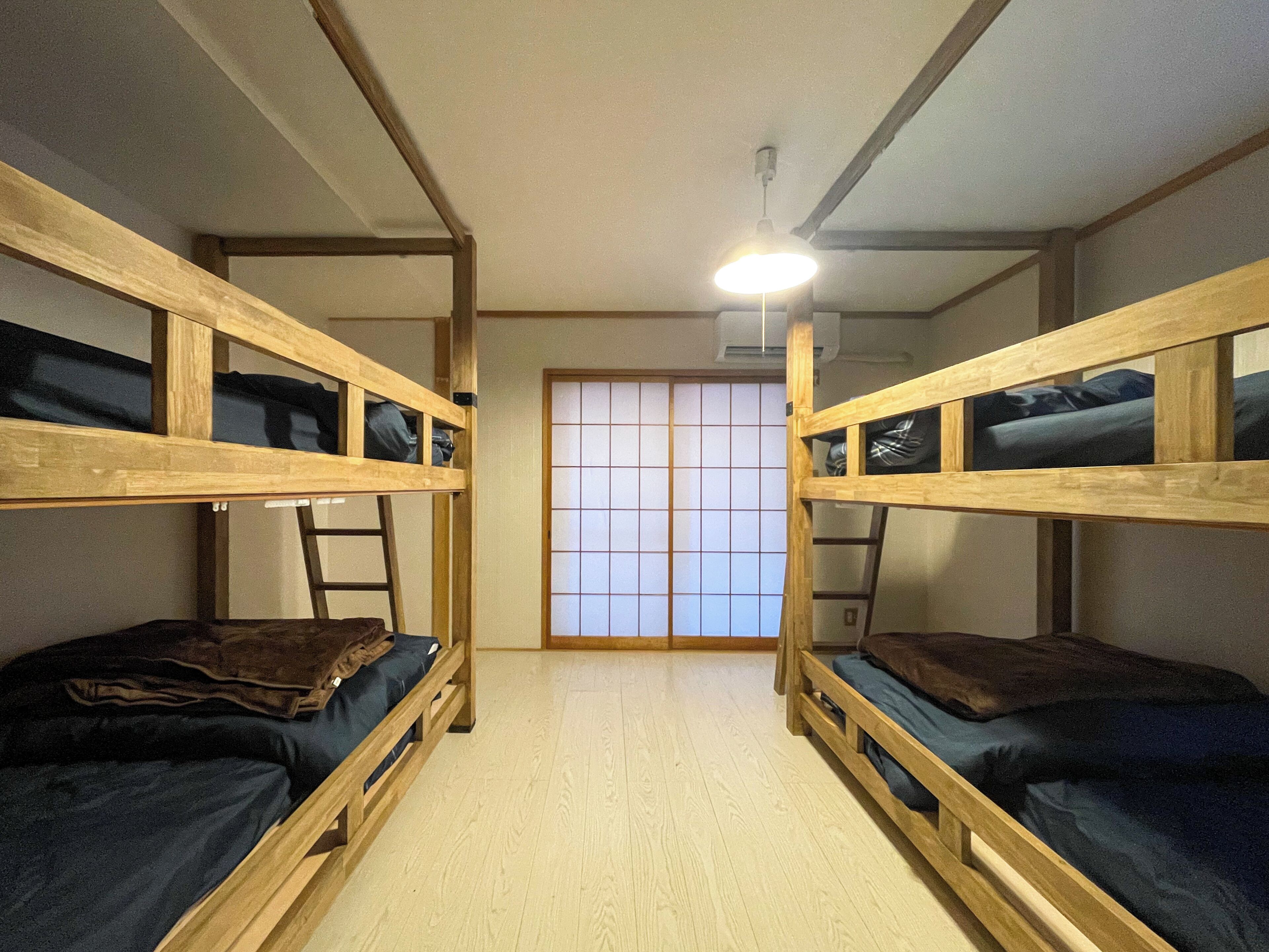 Shared Dormitory, Men only, Non Smoking | Free WiFi